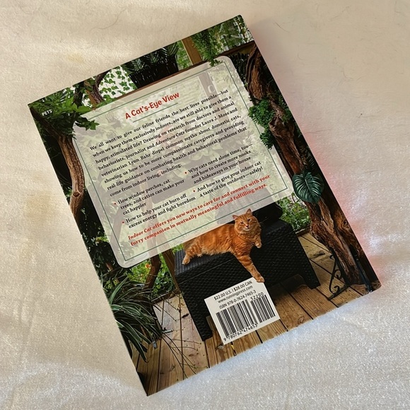 Indoor Cat Book Laura J. Moss Enrich Cat Life Guide Pet Care Hardcover - Picture 2 of 11